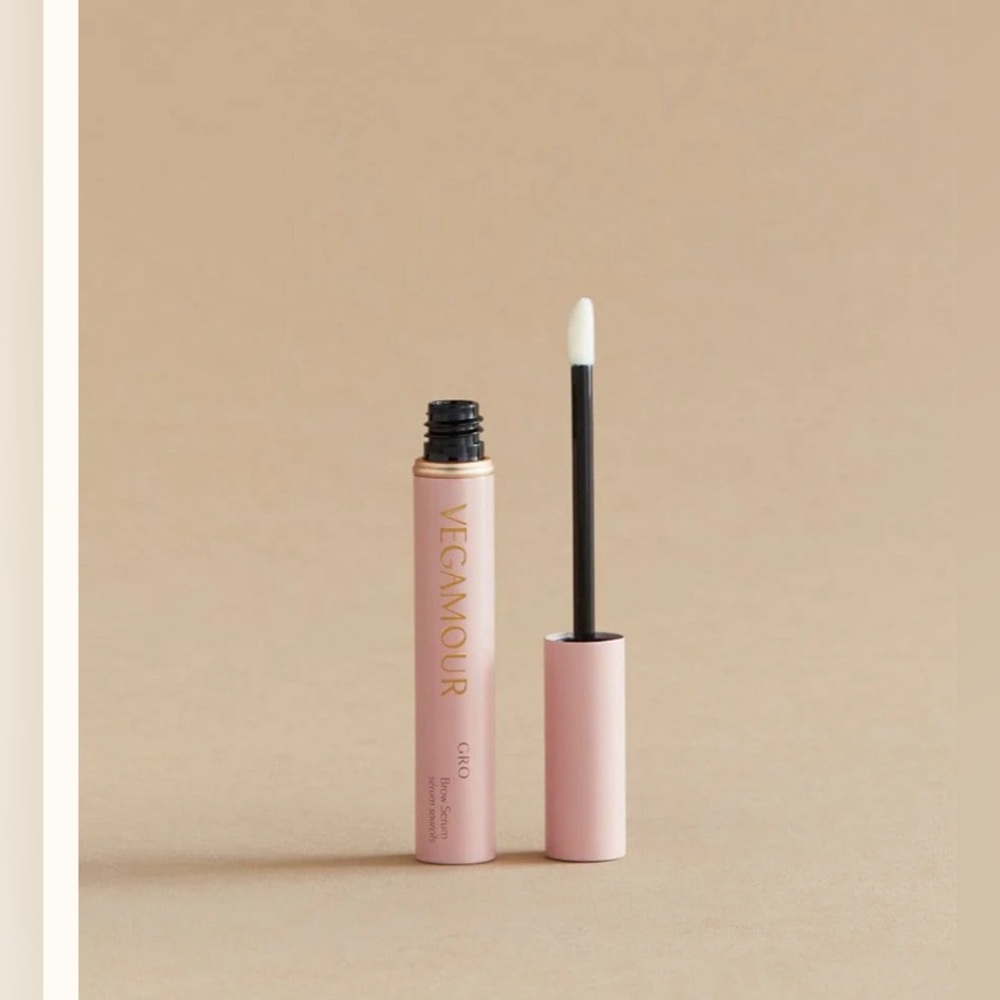 NIB VEGAMOUR GRO BROW SERUM $68 - Picture 1 of 5